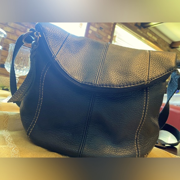 The SAK Black Leather Crossbody - Picture 7 of 11